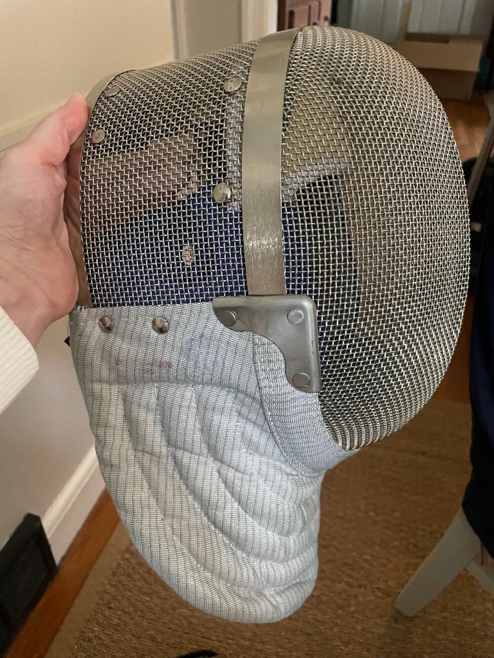 Blue Gauntlet Electric Sabre Mask Level 1 1000NW, Size M